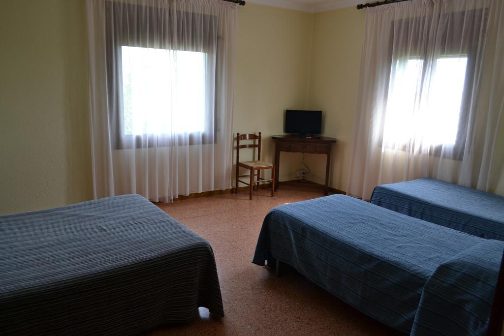 Hostal L'Esplai Viladamat Room photo
